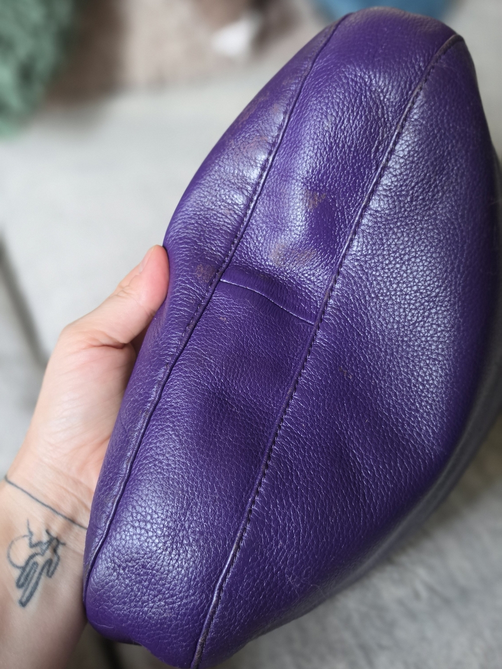 Michael Kors Fulton Hobo purple pebbled leather shoulder bag - Picture 4 of 11